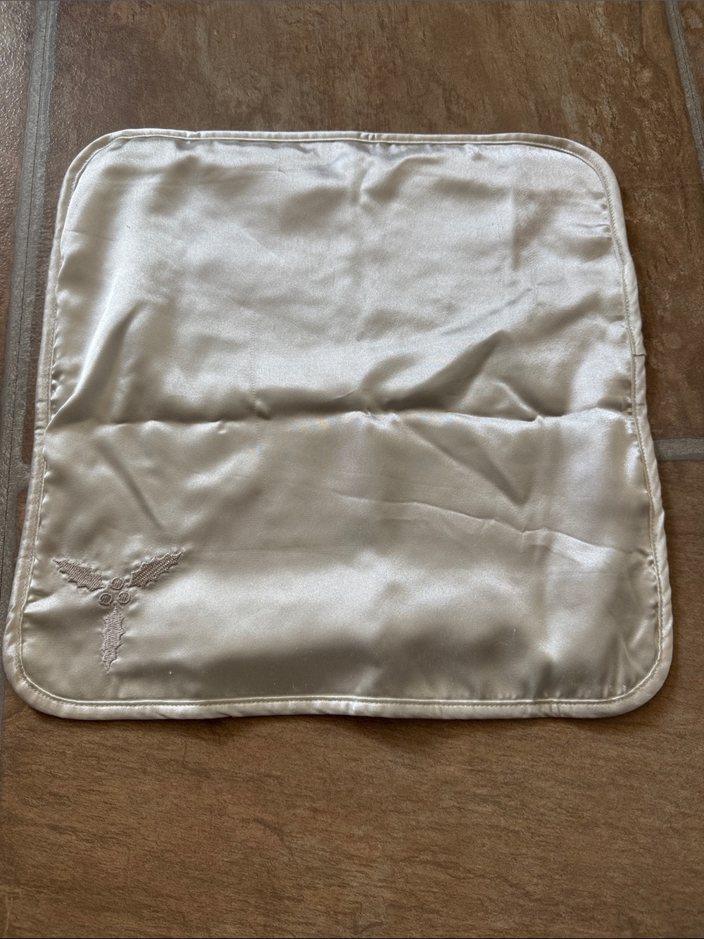 American Girl Satin & Fleece Doll Lap Blanket Samantha's Central Park Holiday